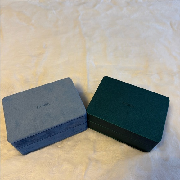 La Mer Blue and Teal jewelry box - Picture 4 of 4